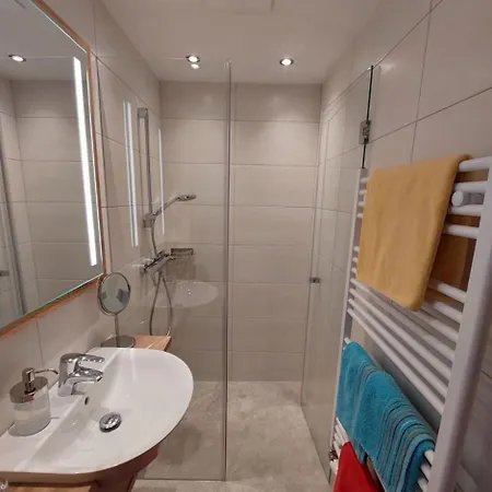 Gaestehaus Enzian Apartment Grossarl