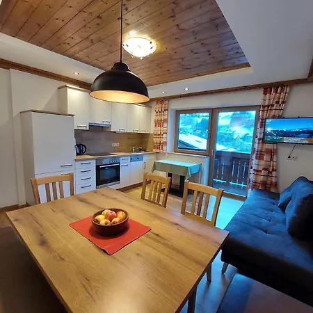 Apartment Gaestehaus Enzian Grossarl